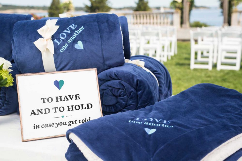 Luxurious Wedding Blankets