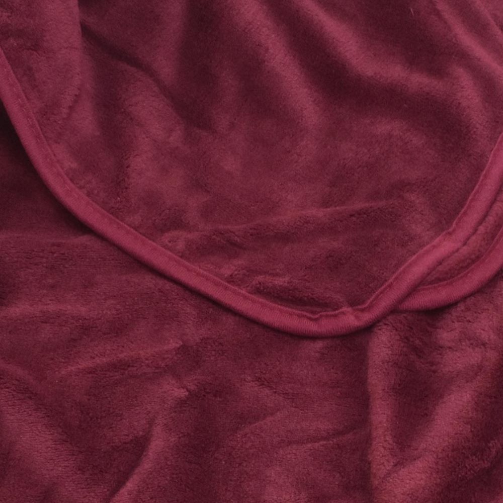 Coral Fleece Blanket: Burgundy